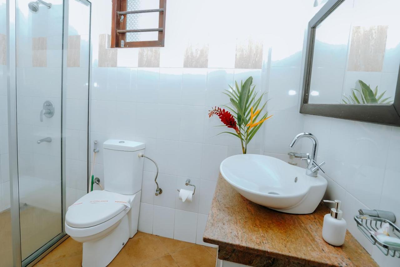 Blue Sky Beach Resort Унаватуна Екстериор снимка